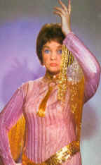 Portraits - 5 - '60 Margareta in rochie de seara roz.jpg (123729 bytes)